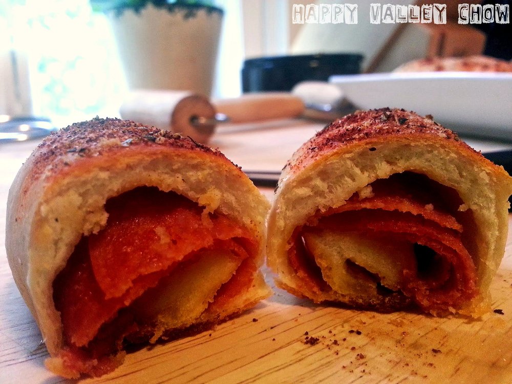Pepperoni Roll 2.jpg
